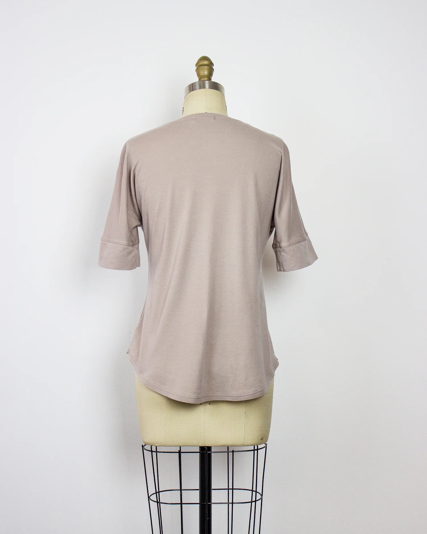 Pearl boyfriend tee / Simones Rose basics collection