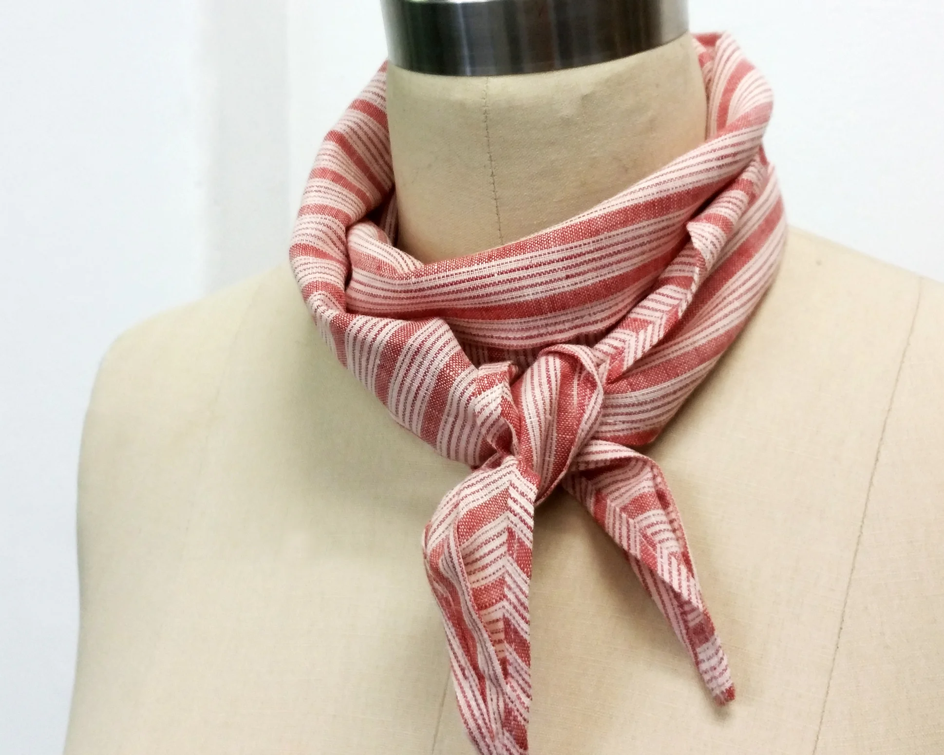 Simone's Rose Parisian Charlie scarf / Linen red stripe