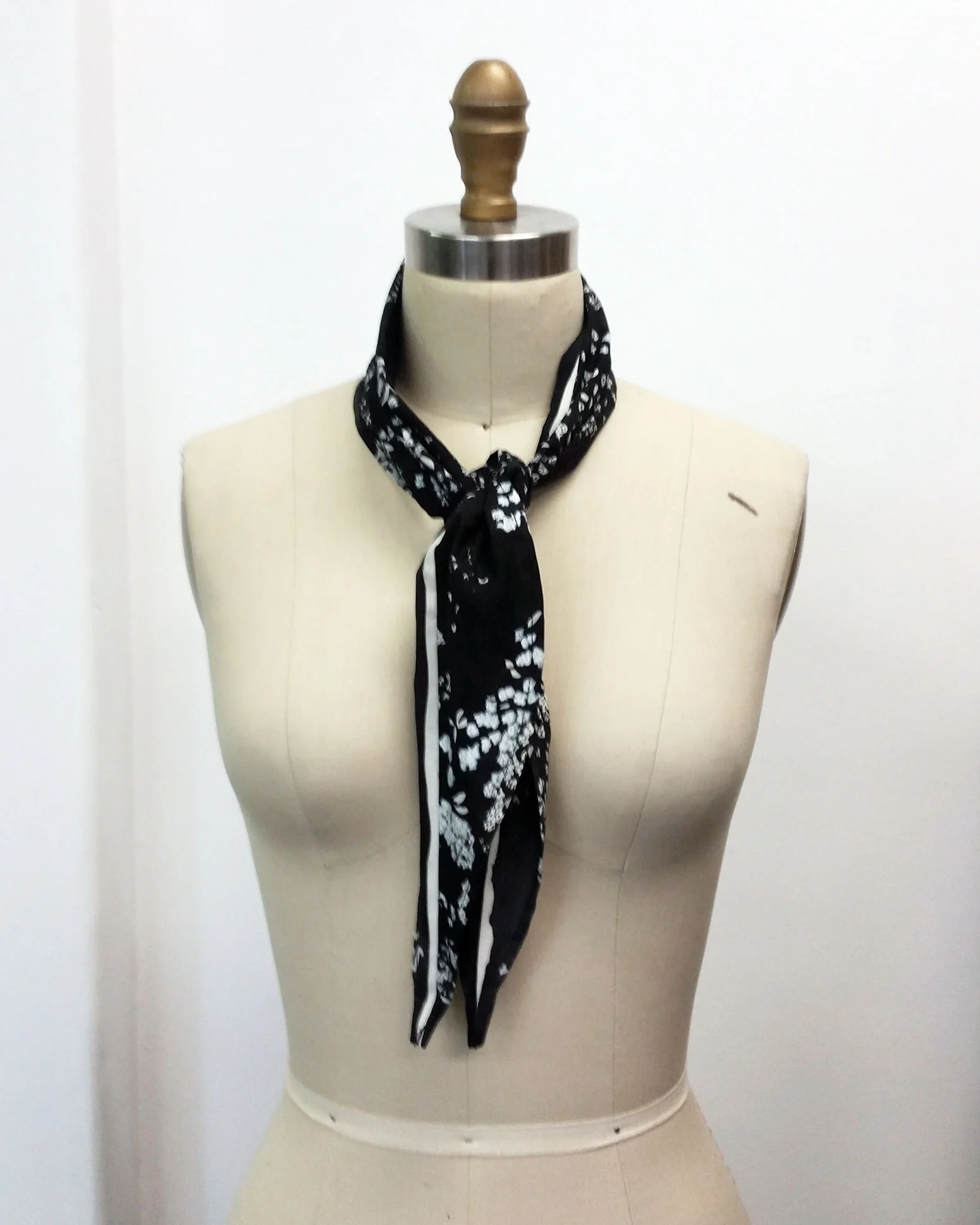 Simone's Rose / Rinko Japanese cotton scarf / Handmade in Canada