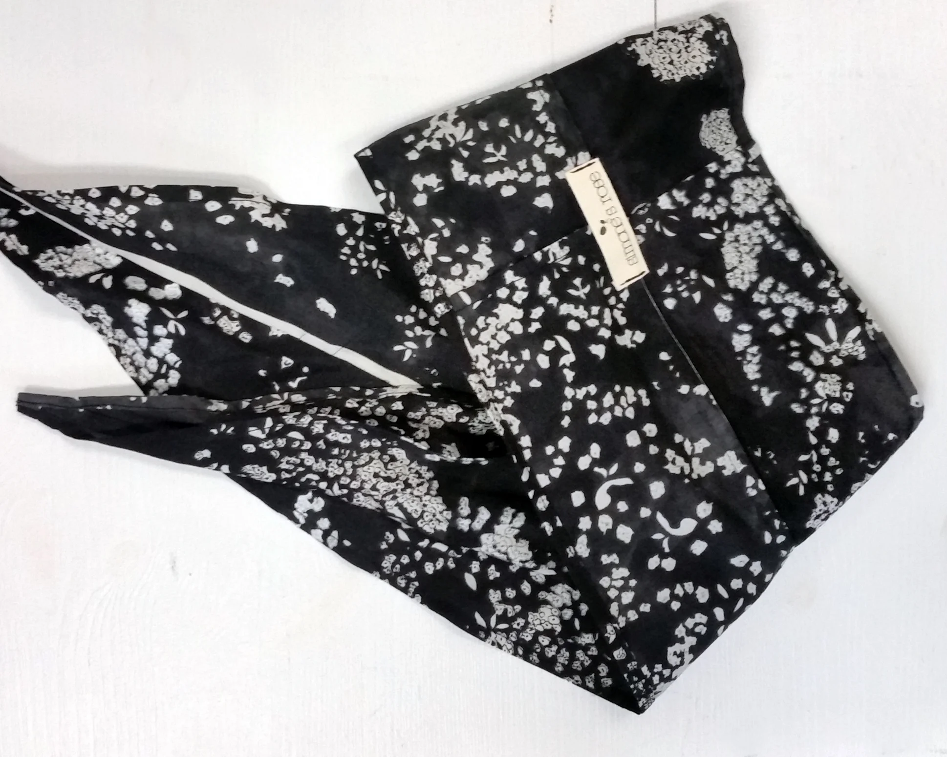 Simone's Rose / Rinko Japanese cotton scarf / Handmade in Canada