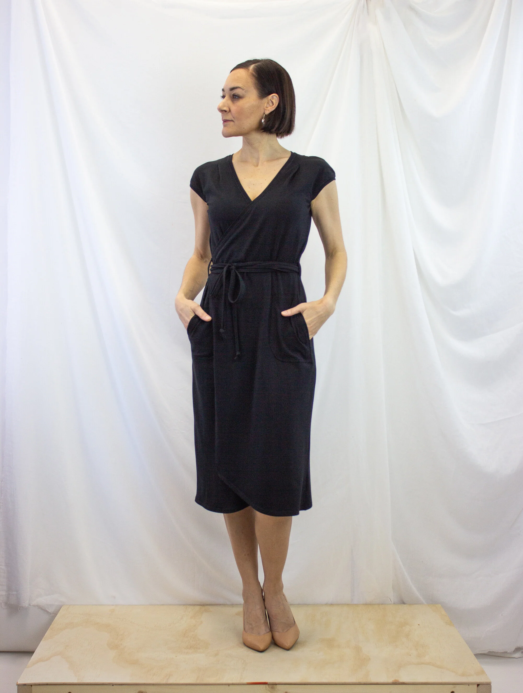 black wrap dress canada