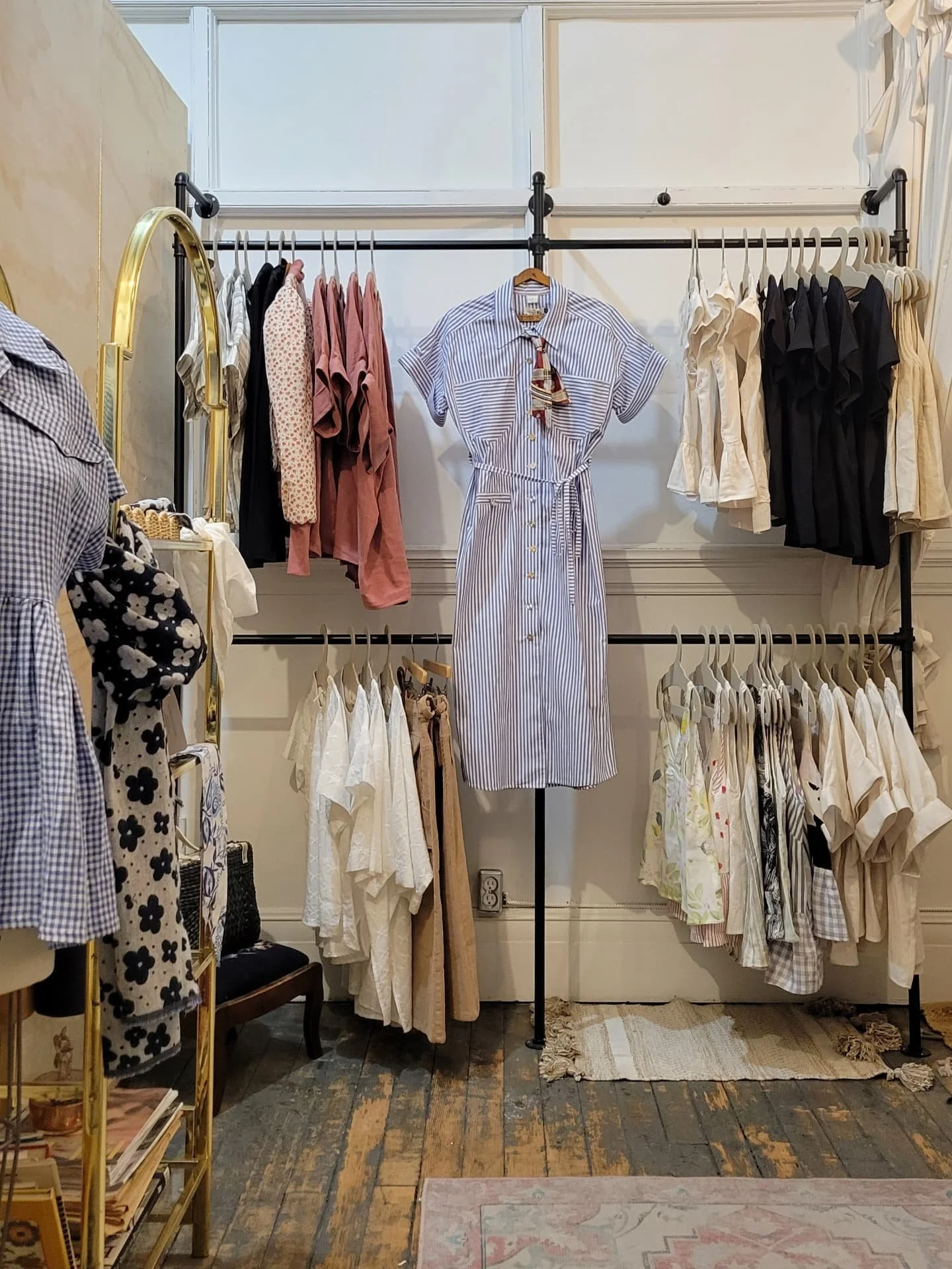 Our studio showroom is back together again after our market road trip adventures and we are ready to greet you! 

We are open every second Saturday of the month which happens to be this Saturday September 13th!  Open from 11am - 4pm for shopping, per
