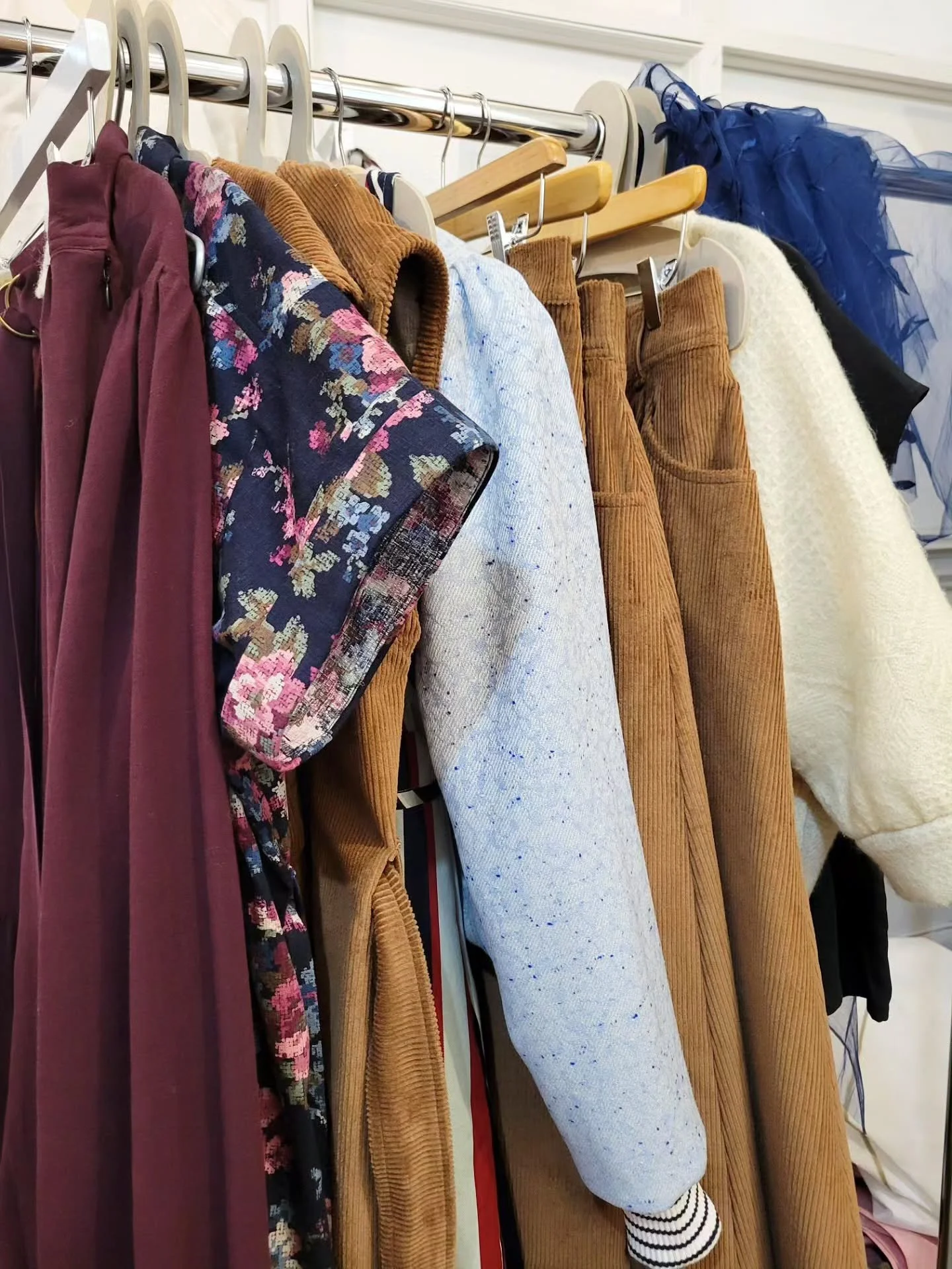 Lights, camera, action 🎬  CRAFTED ON THE CATWALK - Tues Nov 4th at the Winnipeg Art Gallery. 

Tickets for the runway show are sold out!  But there's a rumor that @cbc will be live streaming the event on their YouTube channel. ;) See you there?! 

S