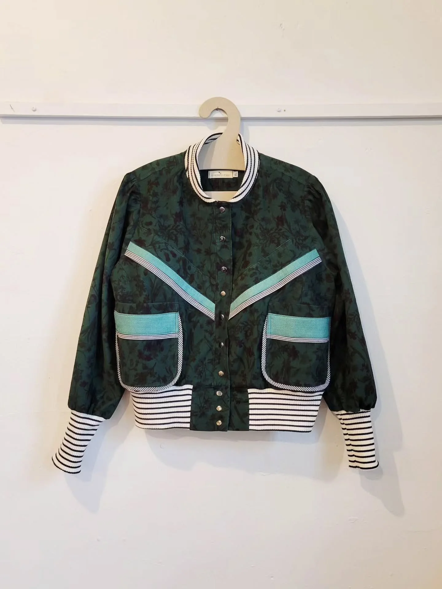 Custom Dreamscape jacket ✨️ Off to her new home today! ♡ This was a fun one to make - TY Jana! ♡ :)

Want to learn more about ordering your own custom Dreamscape?  Visit our online shop / listing to get the details.  Current processing time is about 