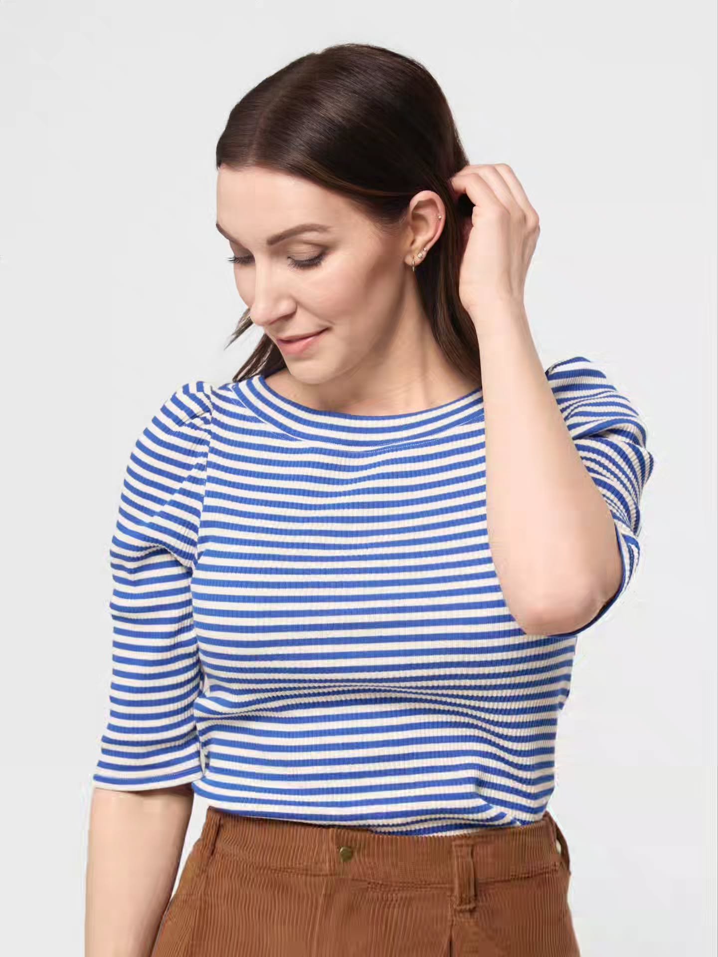 Out with the winter drab &amp; in with the joyful stripes!  Tomorrow we'll be dropping Margo in the shop!  She's super cute &amp; comfy and pairs well with so many things but especially with denim, corduroy or twill bottoms.

Simonesrose.com - 10am c