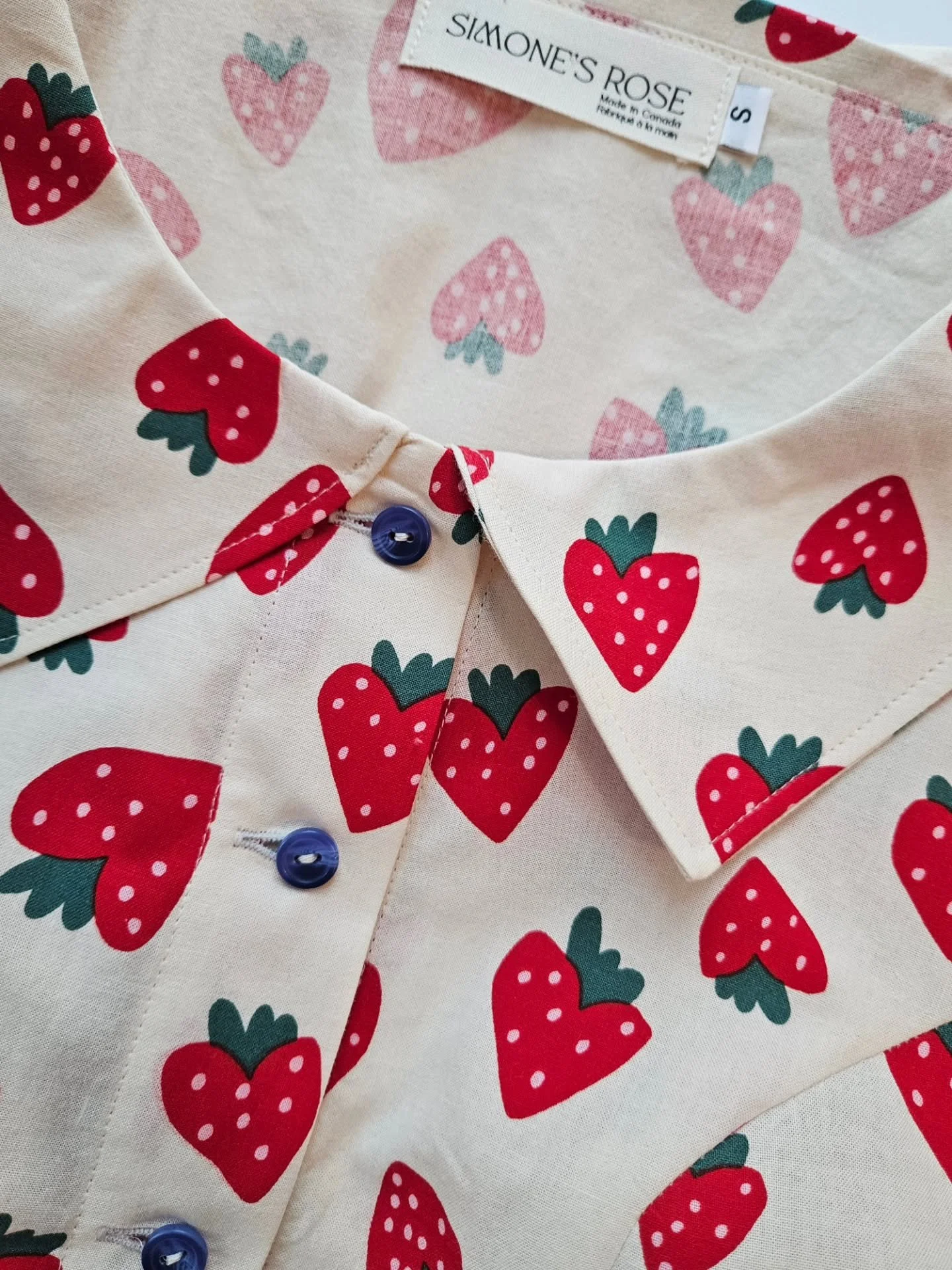 Who's excited for our Strawberry drop!? 🍓  New addition to the mix &amp; hot off the press is our Lucy blouse with a Strawberry inspired Peter pan collar, front princess seams, cap sleeves and adjustable back waist tie. 

My favourite part is probab