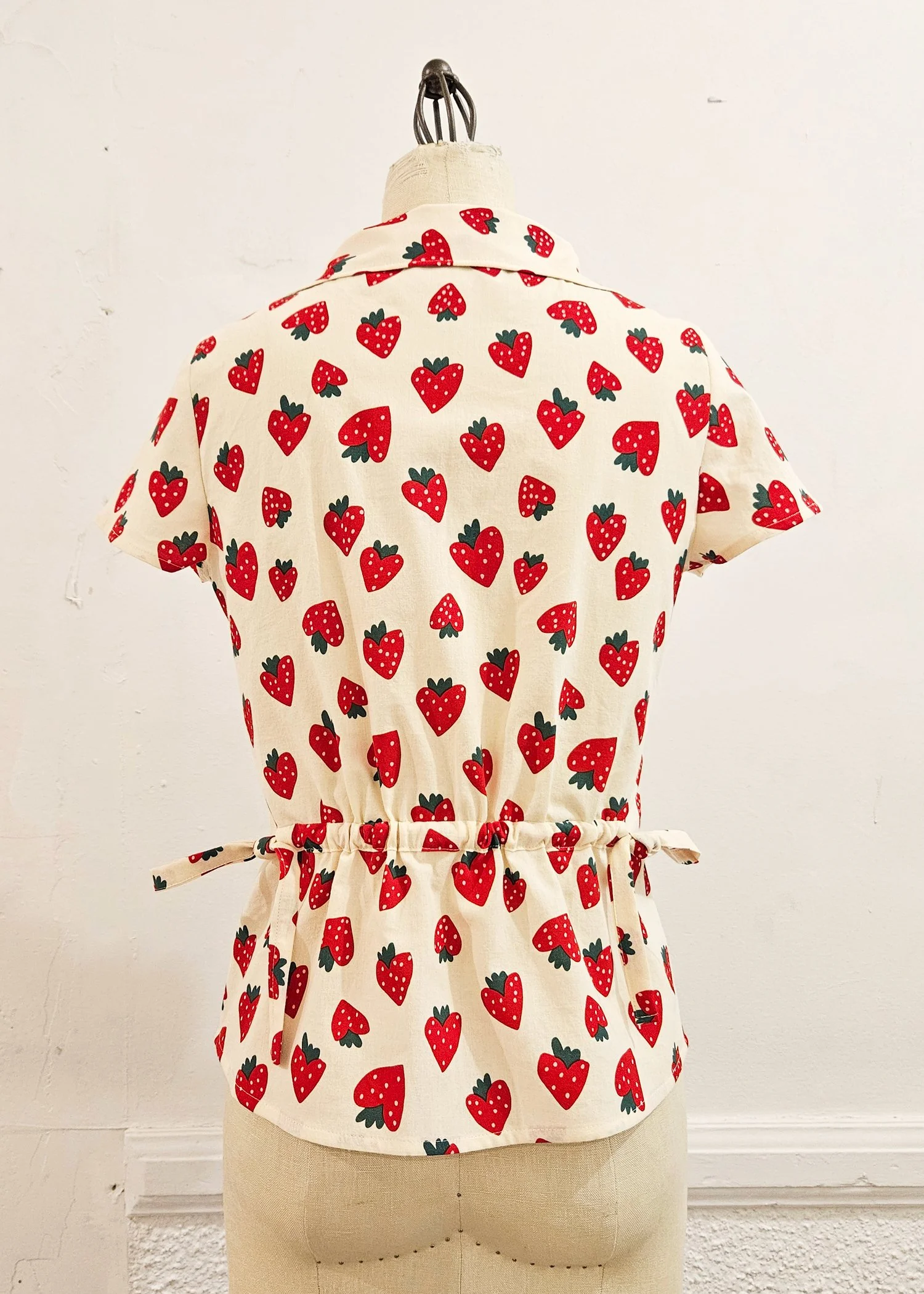 LUCY_strawberryBL_11.jpg