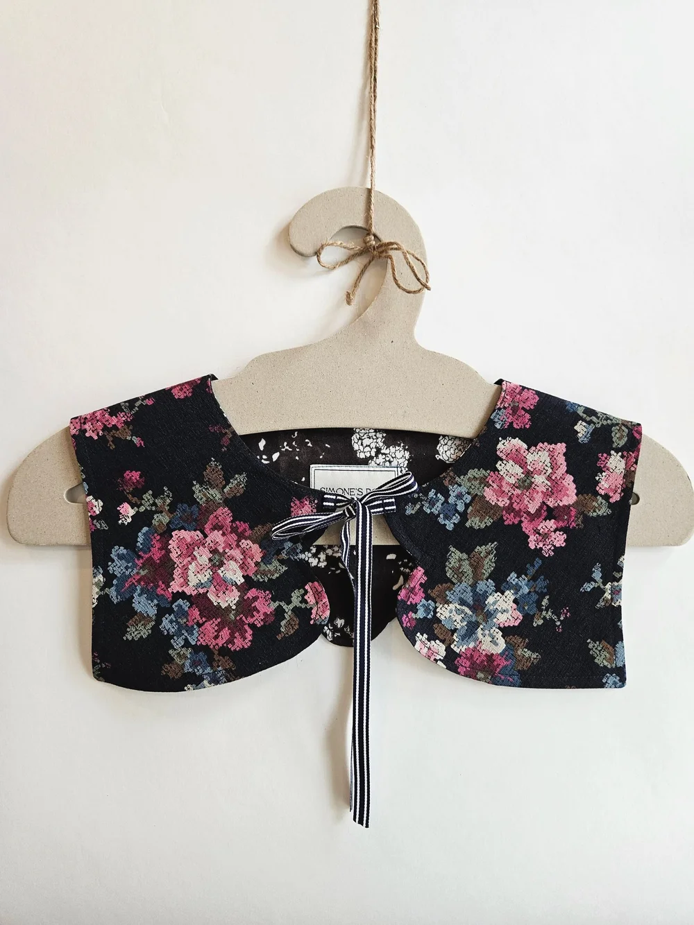 Biggie - Collar 001- Removable Zero Waste collar in cross stitch floral print /Midnight Navy by Simone’s Rose