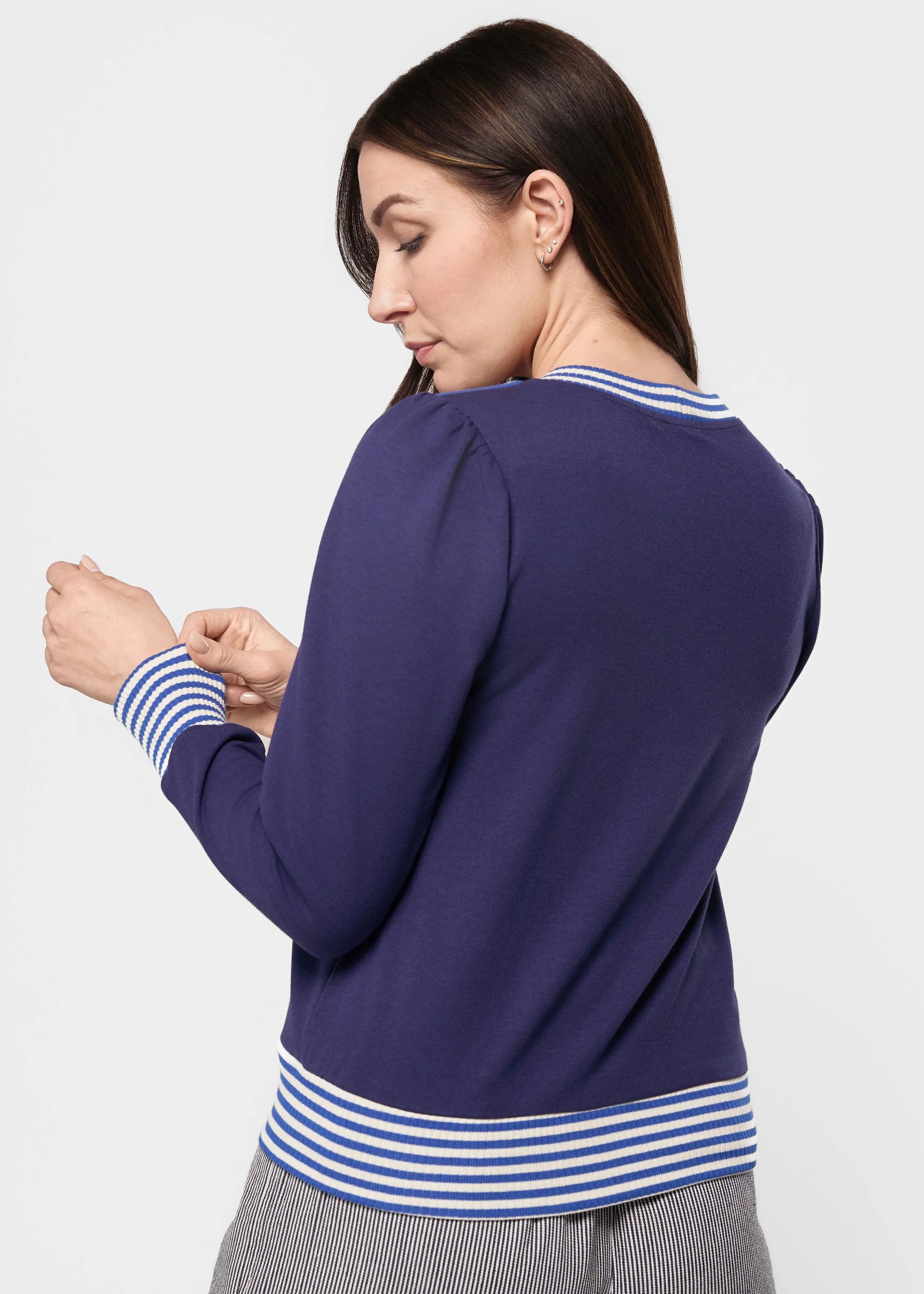 NAOMI_sailing_top_blue_7.jpg