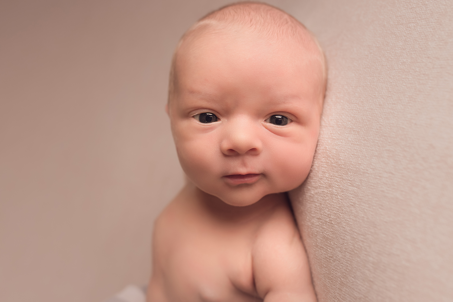 Baltimore Maryland Newborn Baby Photographer