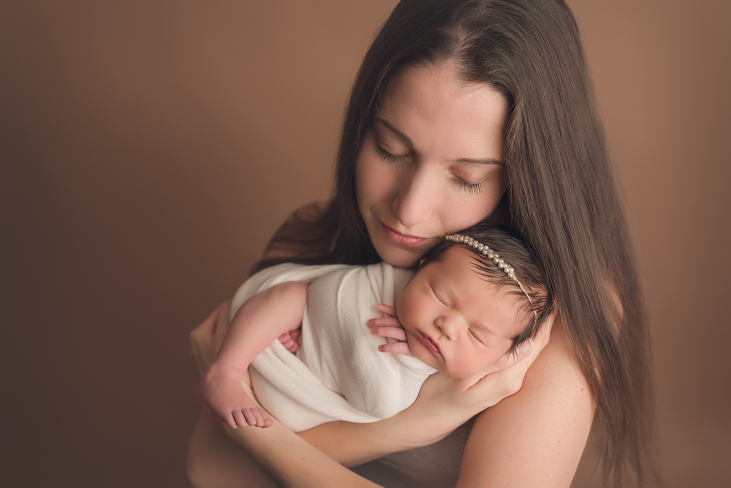 Jessica Fenfert Baltimore Maryland Newborn Photographer