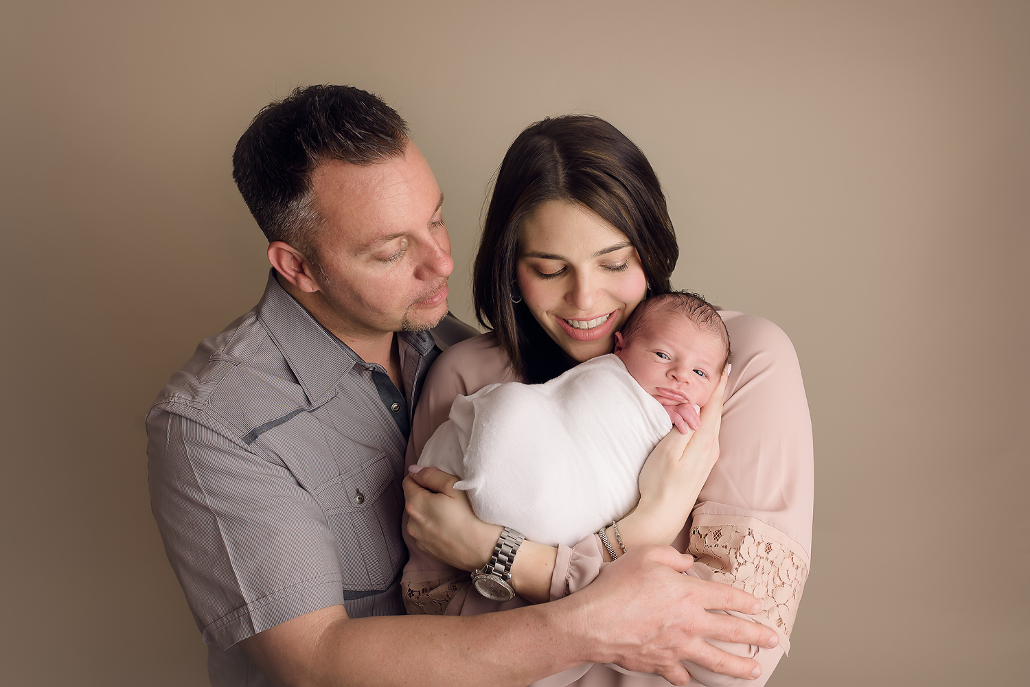 Baltimore Howard County Columbia Ellicott City Catonsville Maryland Newborn Baby Photographer family