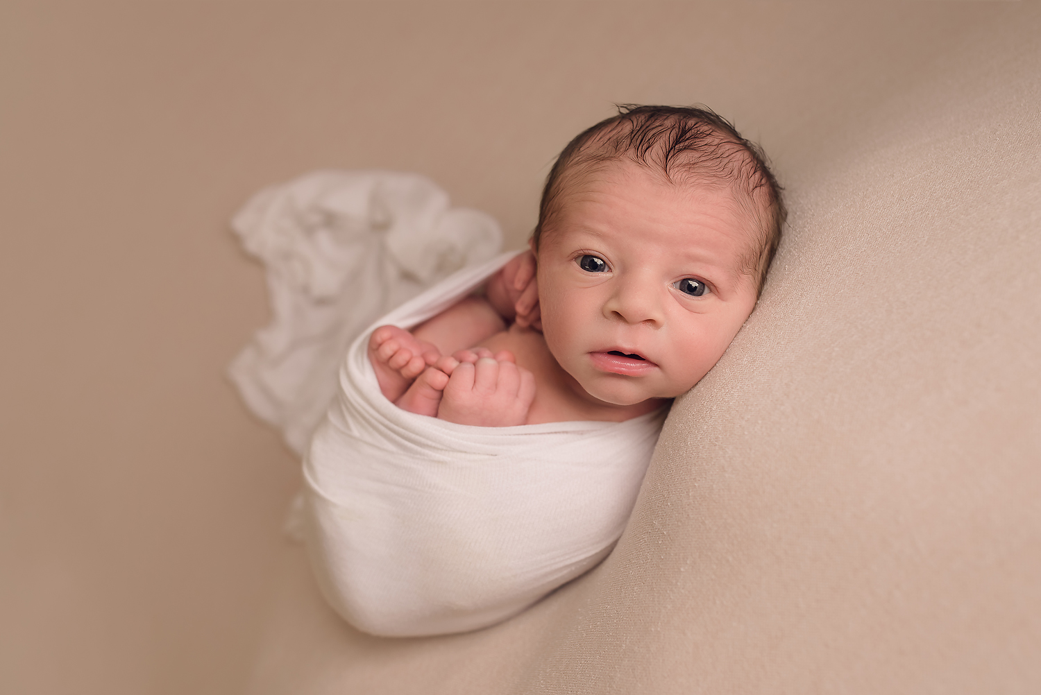 Baltimore Howard County Columbia Ellicott City Catonsville Maryland Newborn Baby Photographer wide awake