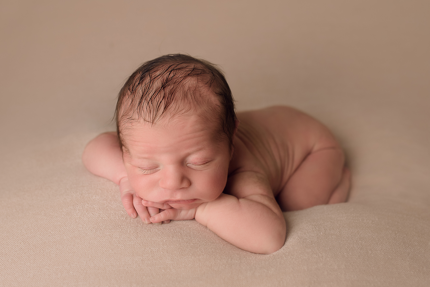 Baltimore Howard County Columbia Ellicott City Catonsville Maryland Newborn Baby Photographer simple newborn