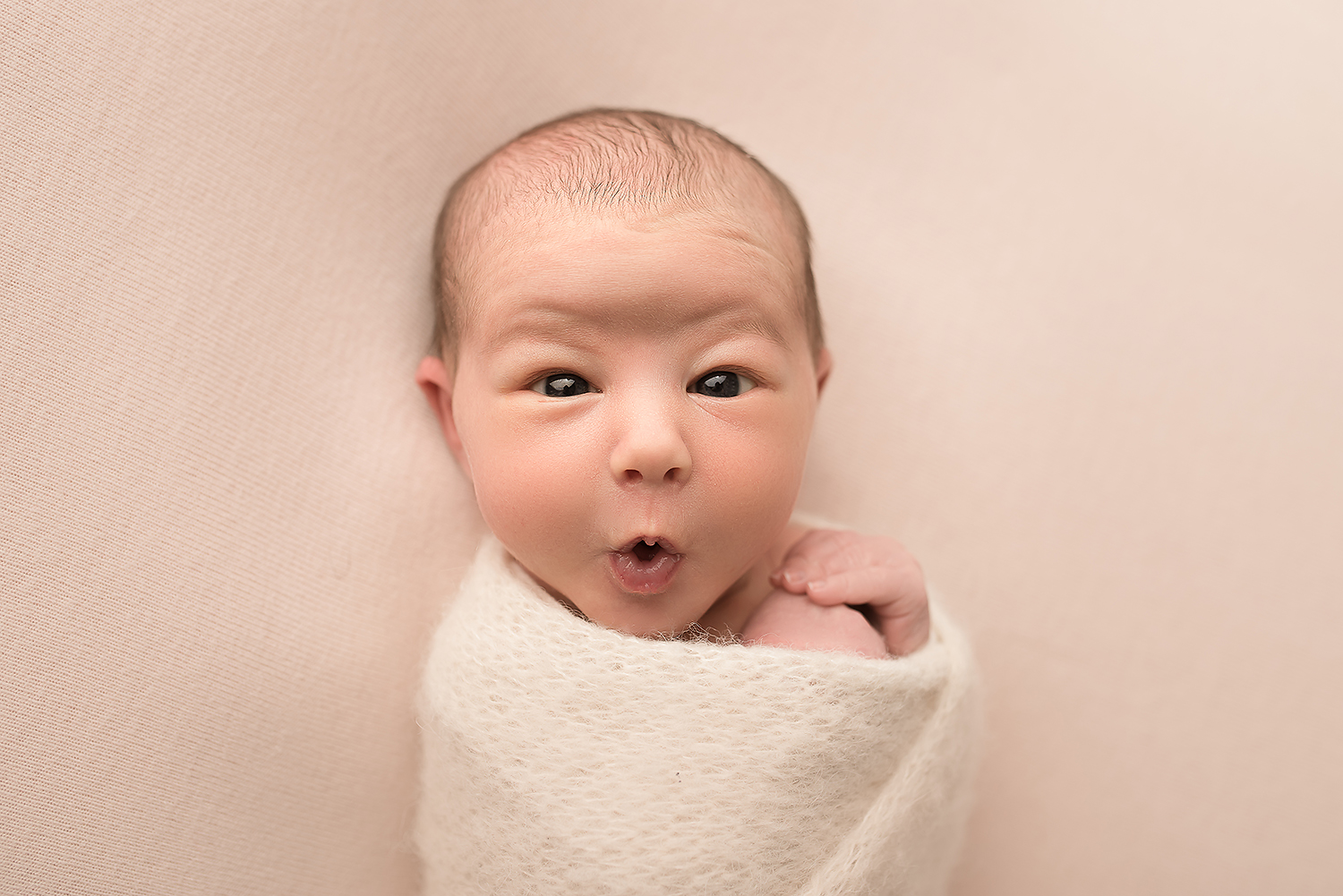 Baltimore Howard County Maryland Newborn Photographer Jessica Fenfert awake baby