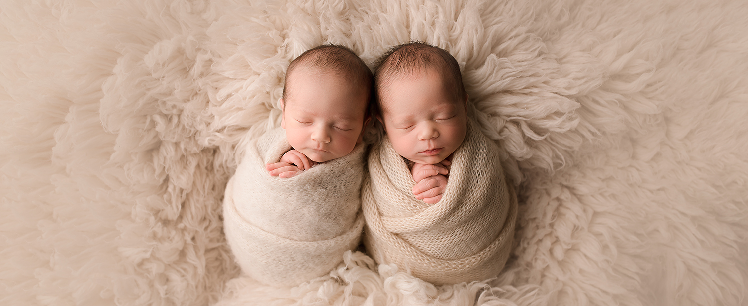 Baltimore Maryland Newborn Photographer Jessica Fenfert twin boys