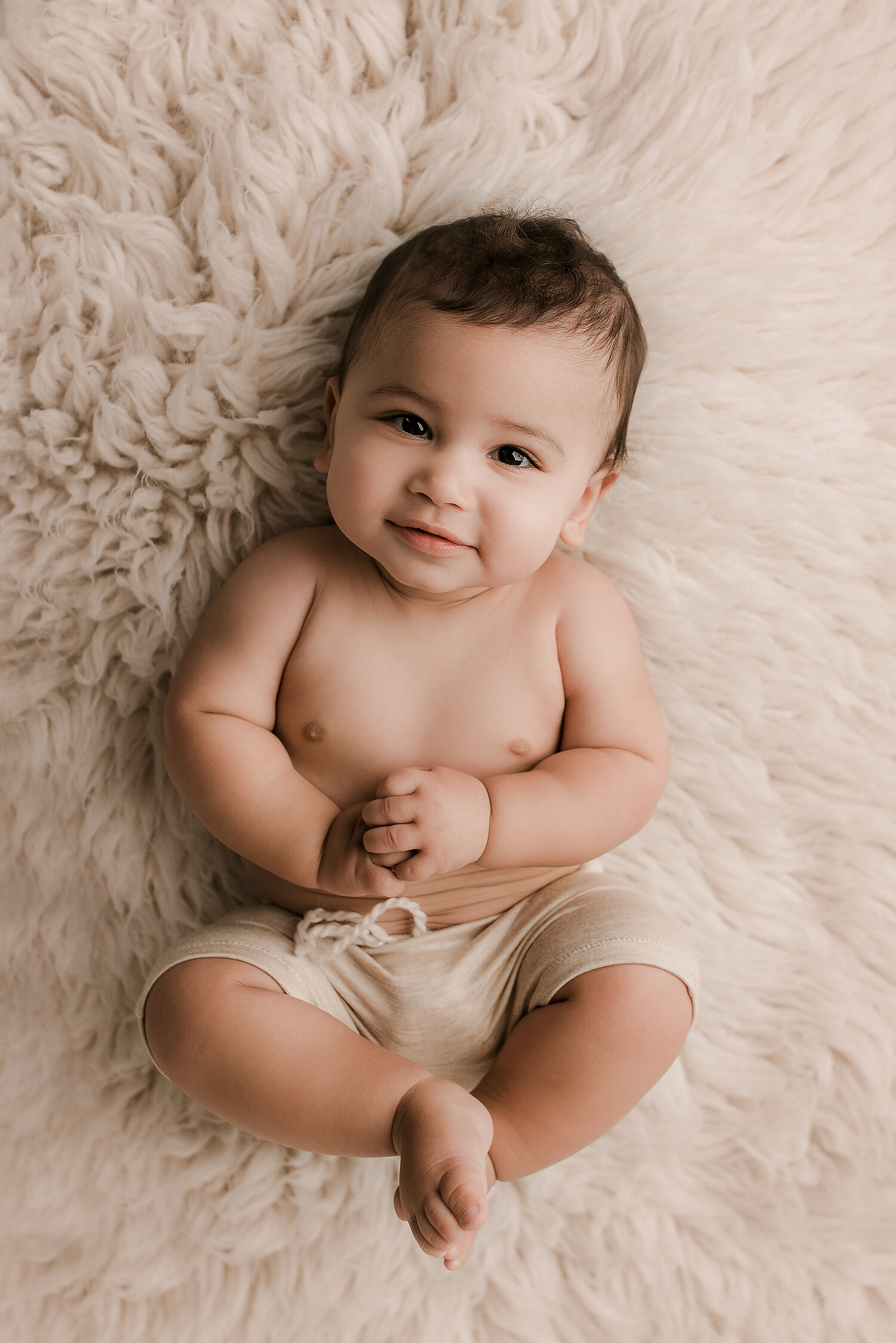 Baltimore Maryland Newborn Baby photography baby boy flokati Jessica Fenfert