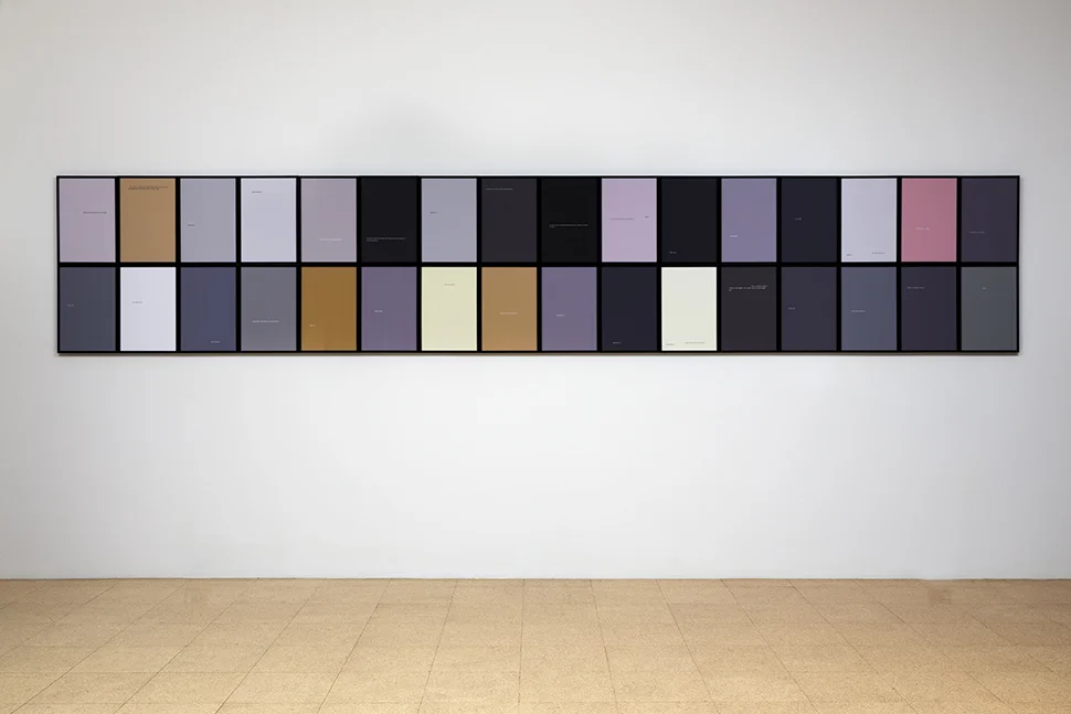 Todos los finales de Beckett / All Beckett’s Endings , 2015 Impresión Fine art / Fine art print Políptico de 32 piezas de 27.5 x 37.5 cm cada una / Polyptych of 32 pieces of 27.5 x 37.5 cm each Medidas finales variables / Final dimensions variable