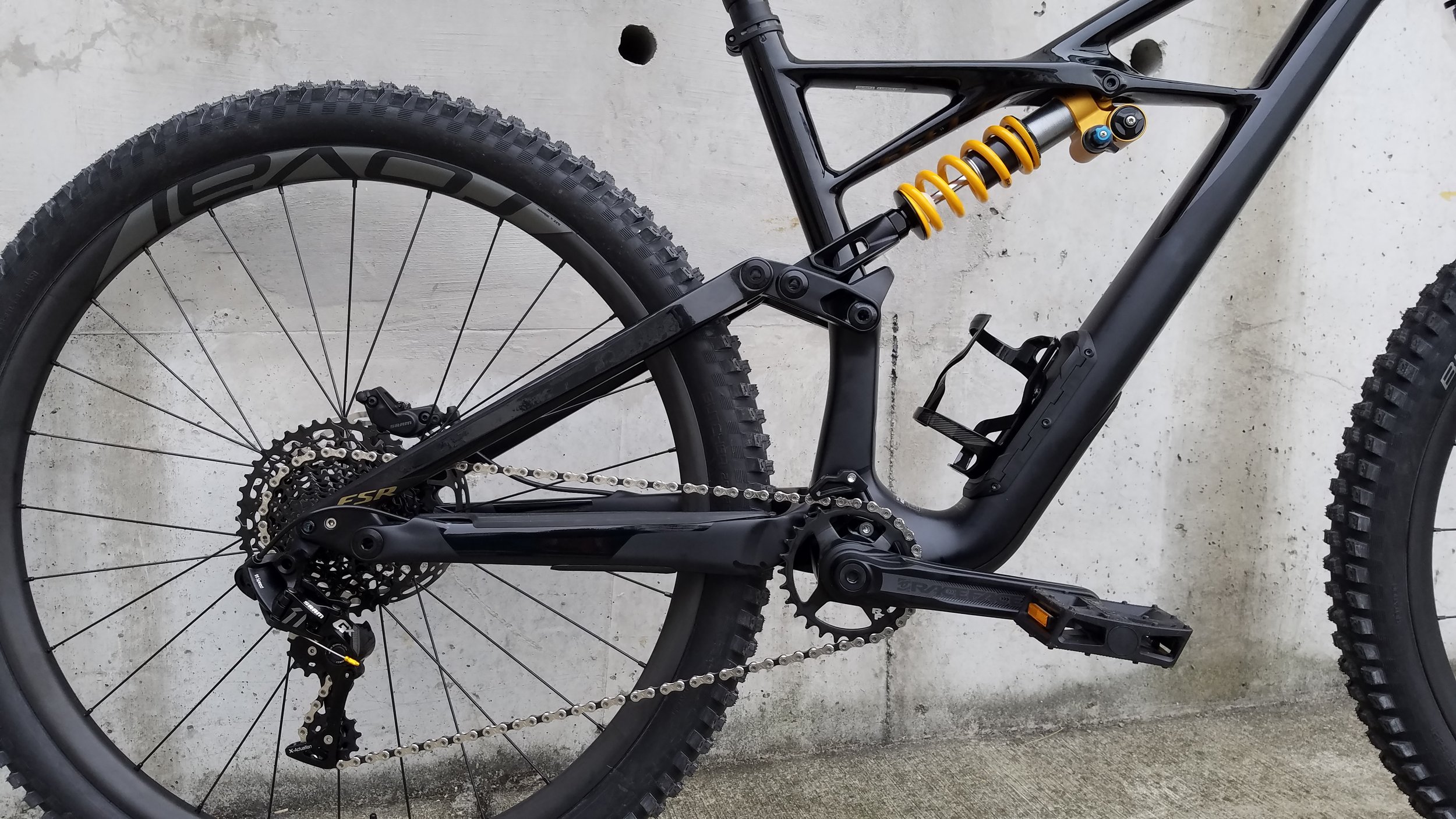 specialized enduro coil 2018