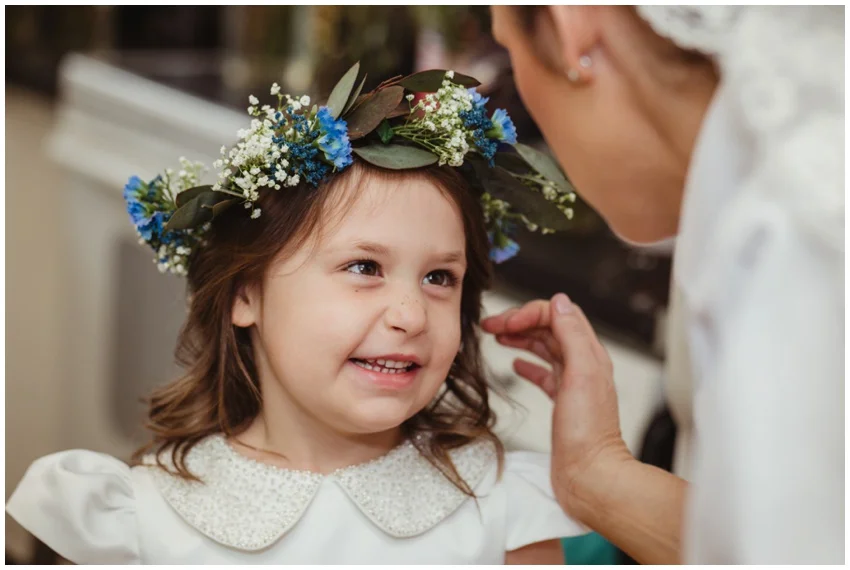 urban-row-photography-baltimore-wedding-flower-crown_0010