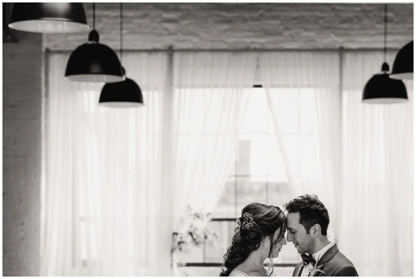 urban-row-photography-accelerator-space-wedding_0003
