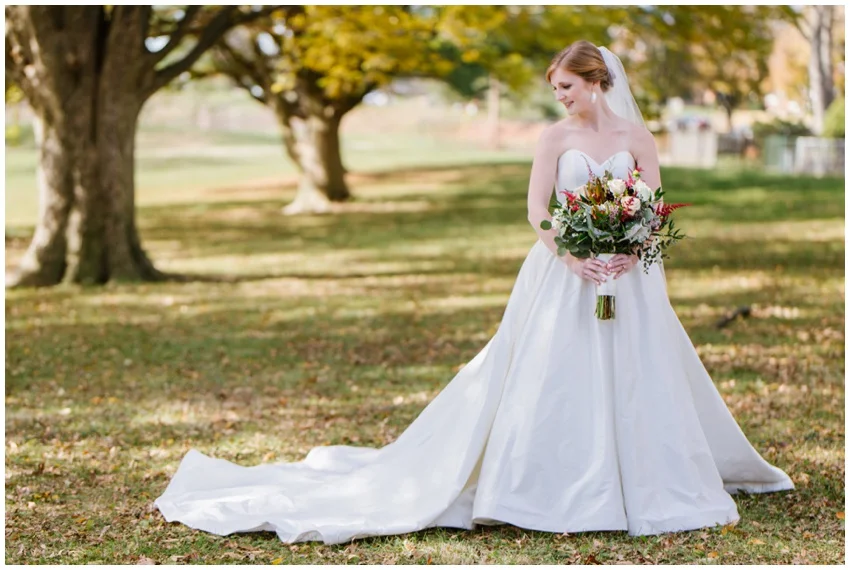 wedding gown with pockets