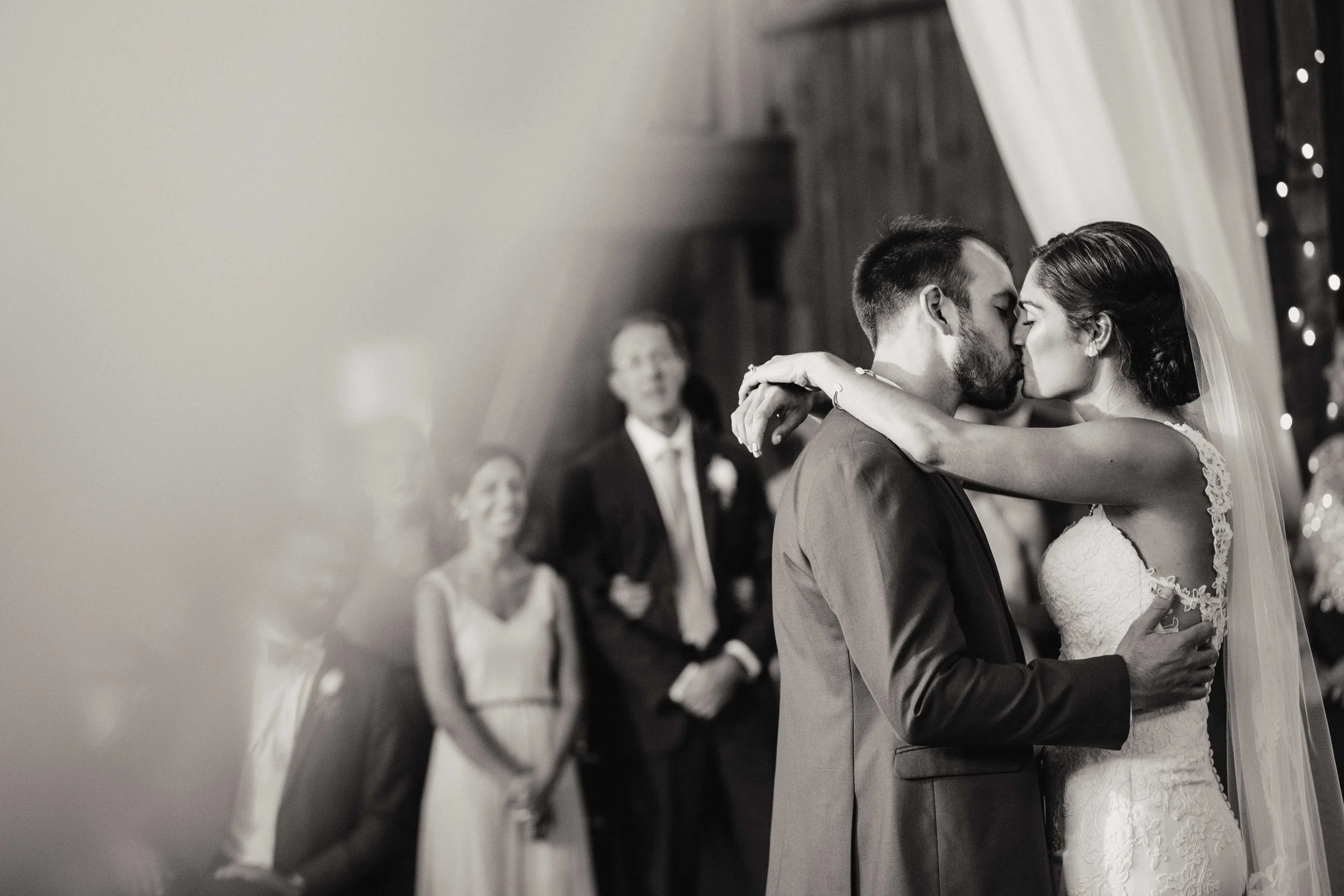 urban-row-photo-wyndridge-farm-wedding-23.jpg
