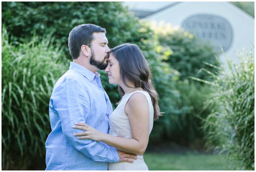 urban-row-photo-general-warren-inn-engagement_0004.jpg