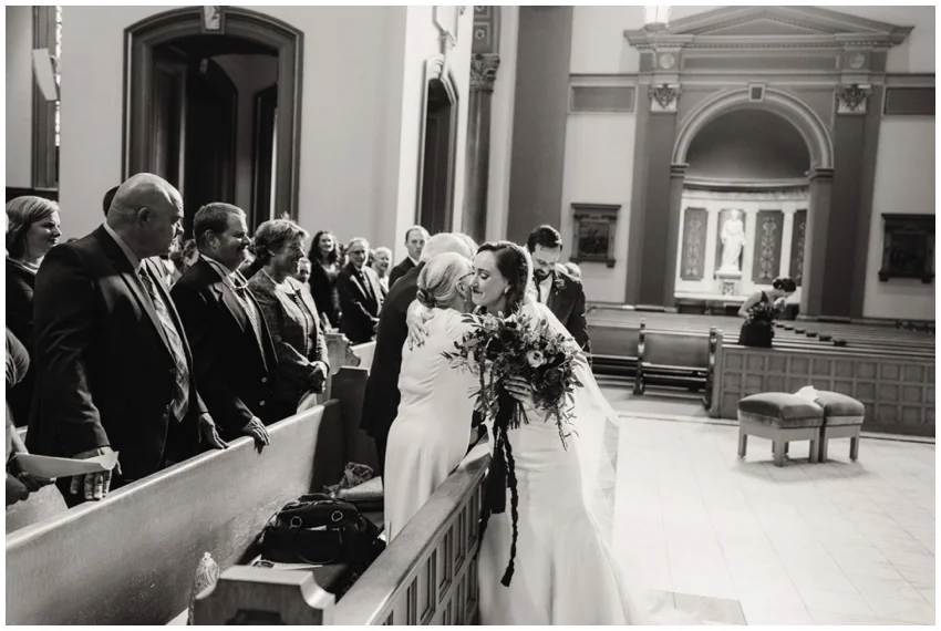 urban-row-photo-richmond-wedding-cathedral-of-the-sacred-heart_0045.jpg