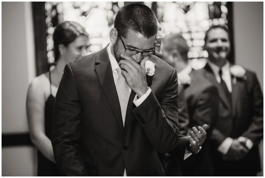 urban-row-photo-towson-presbyterian-church-wedding_0029.jpg