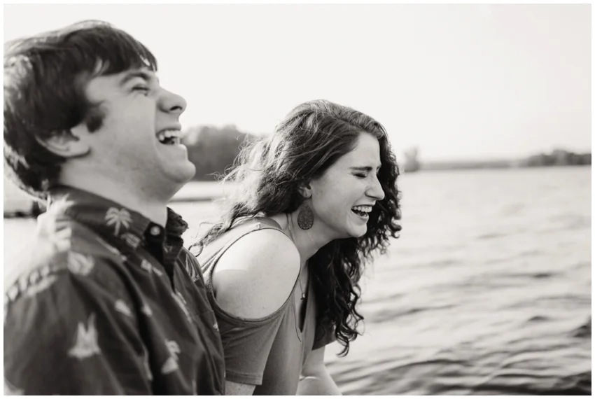 urban-row-photo-candid-engagement-photos_0017.jpg