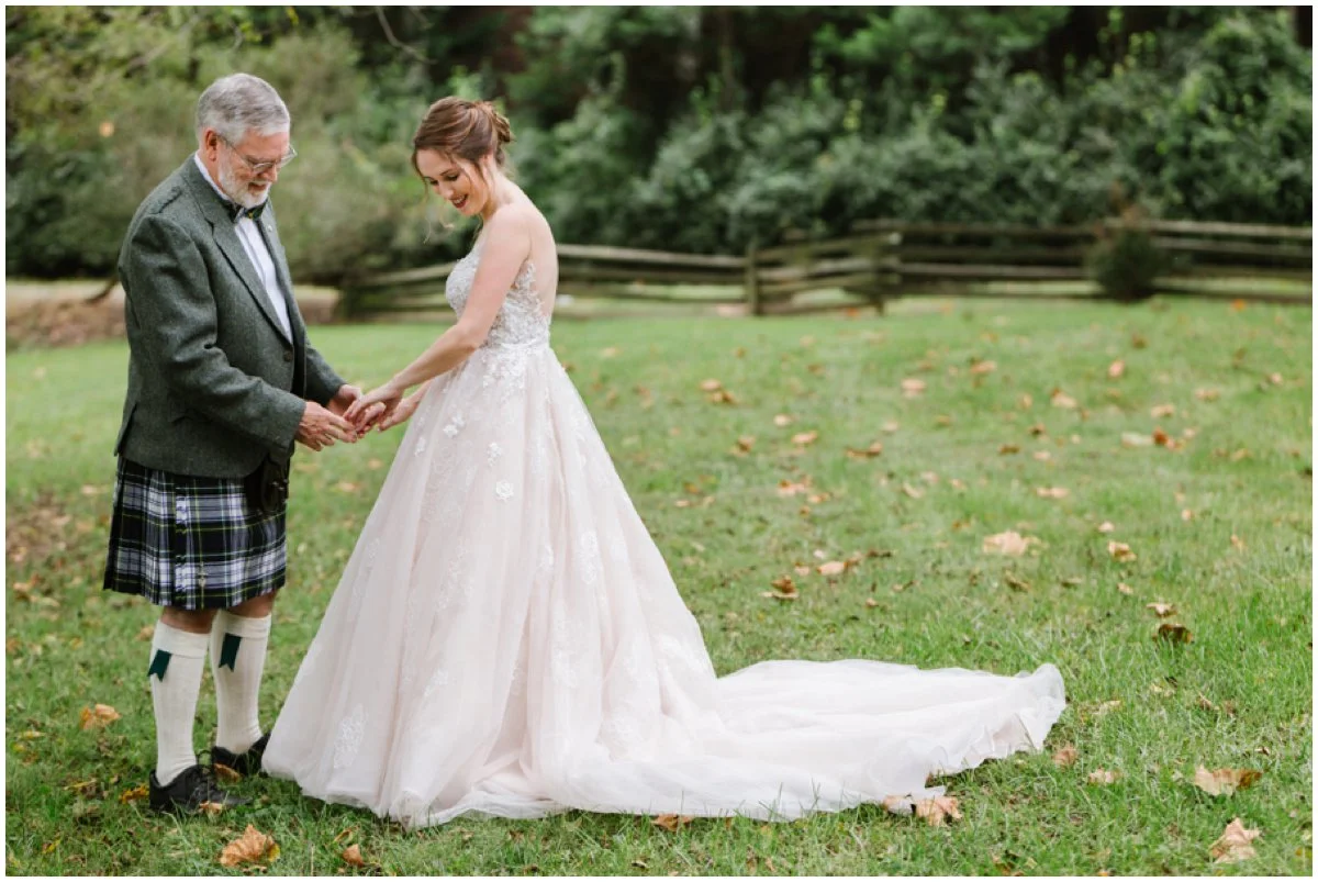 urban-row-photography-father-daughter-first-look_0017.jpg