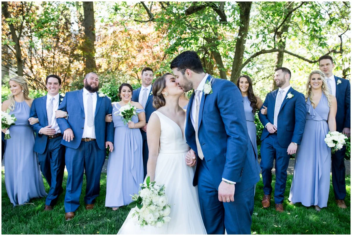 urban-row-photography-accelerator-space-wedding-navy-periwinkle_0009.jpg