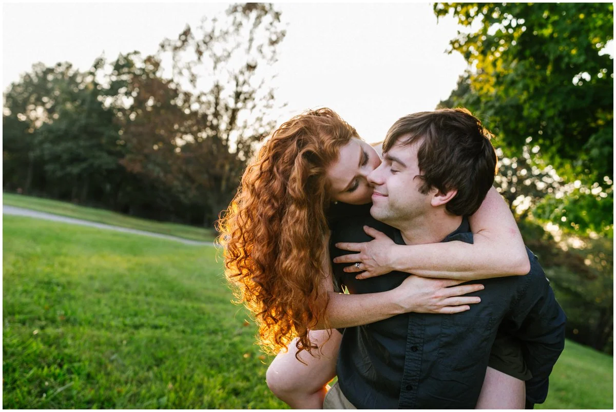 urban-row-photography-golden-hour-engagement_0012.jpg