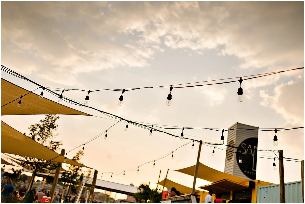 urban-row-photo-baltimore-sunset-engagement_0015.jpg