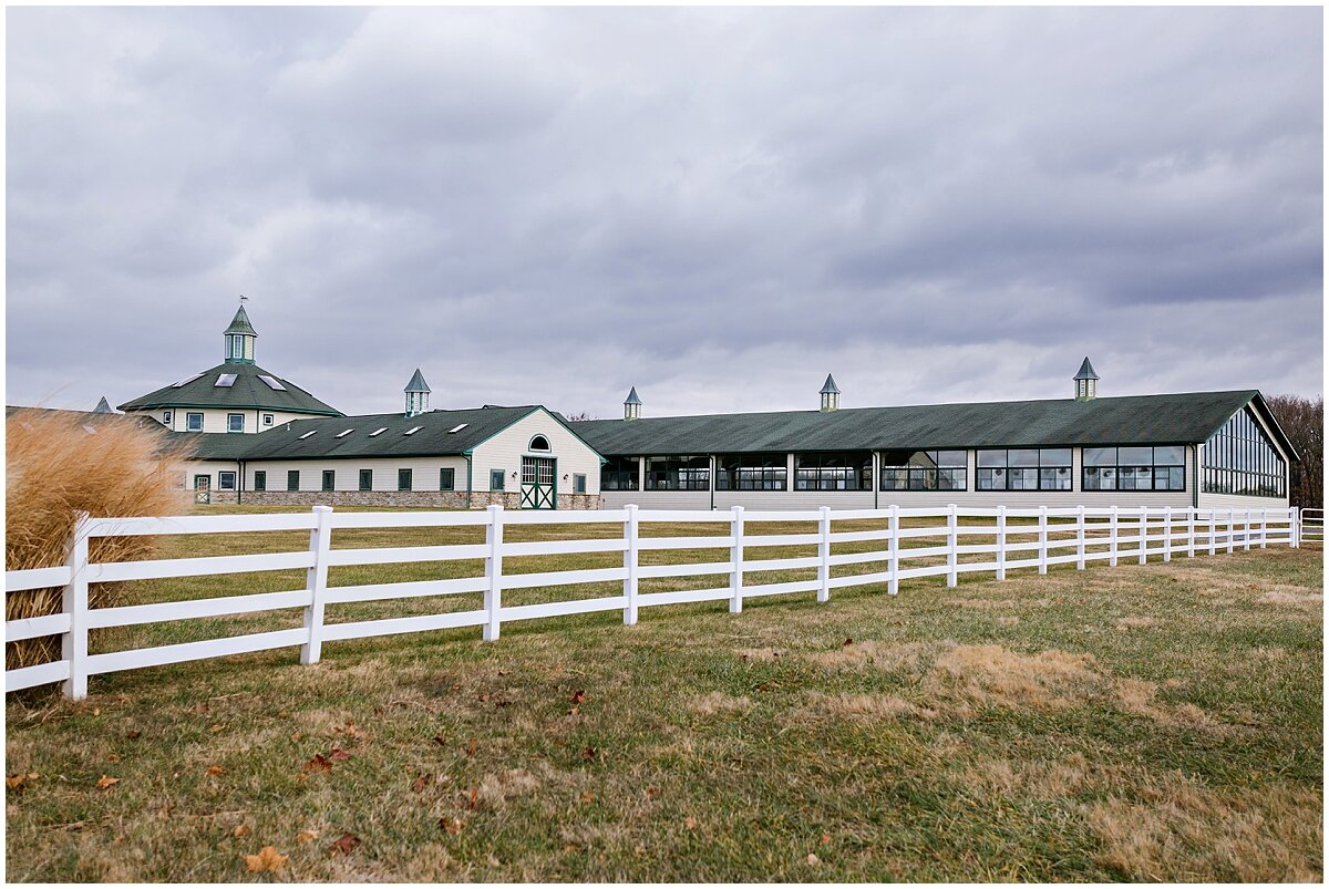 Modern Barn Wedding Modern And Creative Wedding Photography