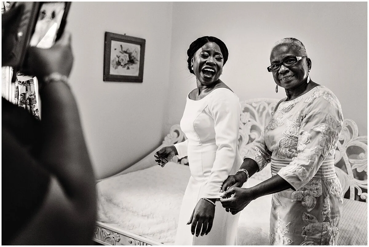 nakeia + chris a micro wedding with an old world feel in dickeyville