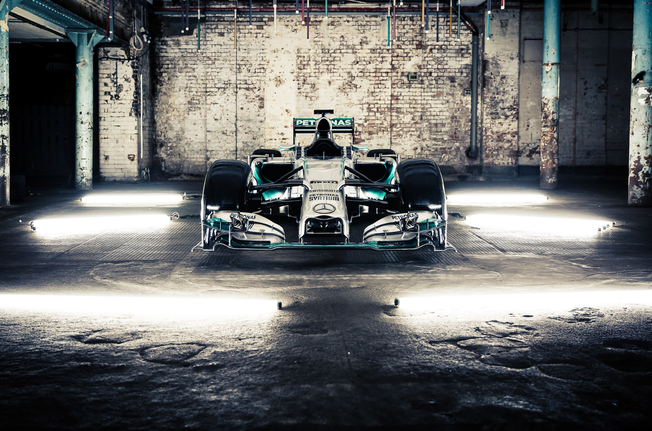 Mercedes AMG Petronas W05 Hybrid