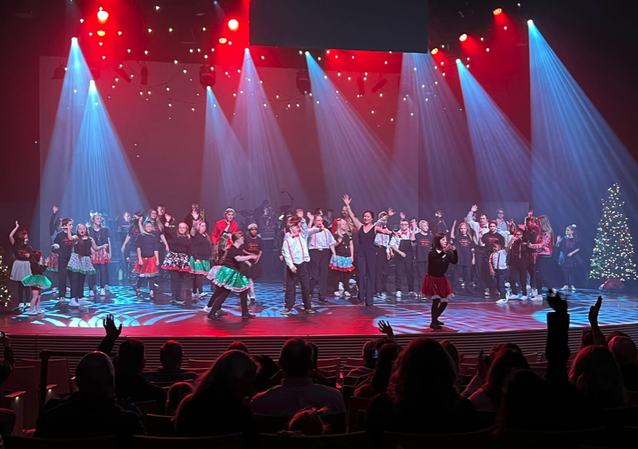 Christmas This Year Spectacular with Jared Anderson (LD Scott LeBeau)