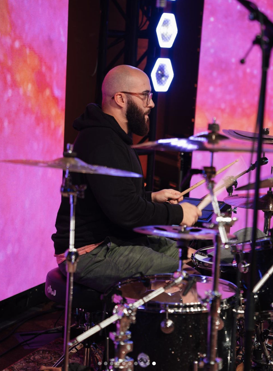 LD,  for D2S Live Espanol  Legacy Productions 