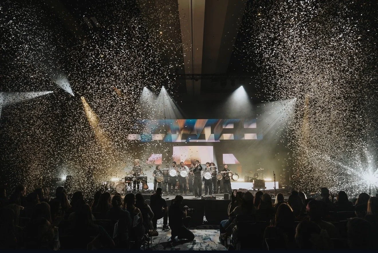 Momcon 26 providing lighting for Legacy Productions 