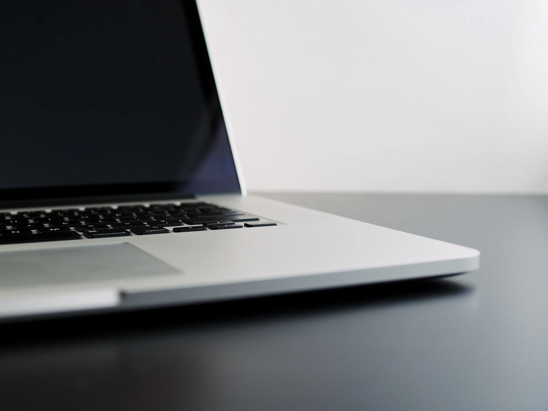 laptop-1031224_1920.jpg