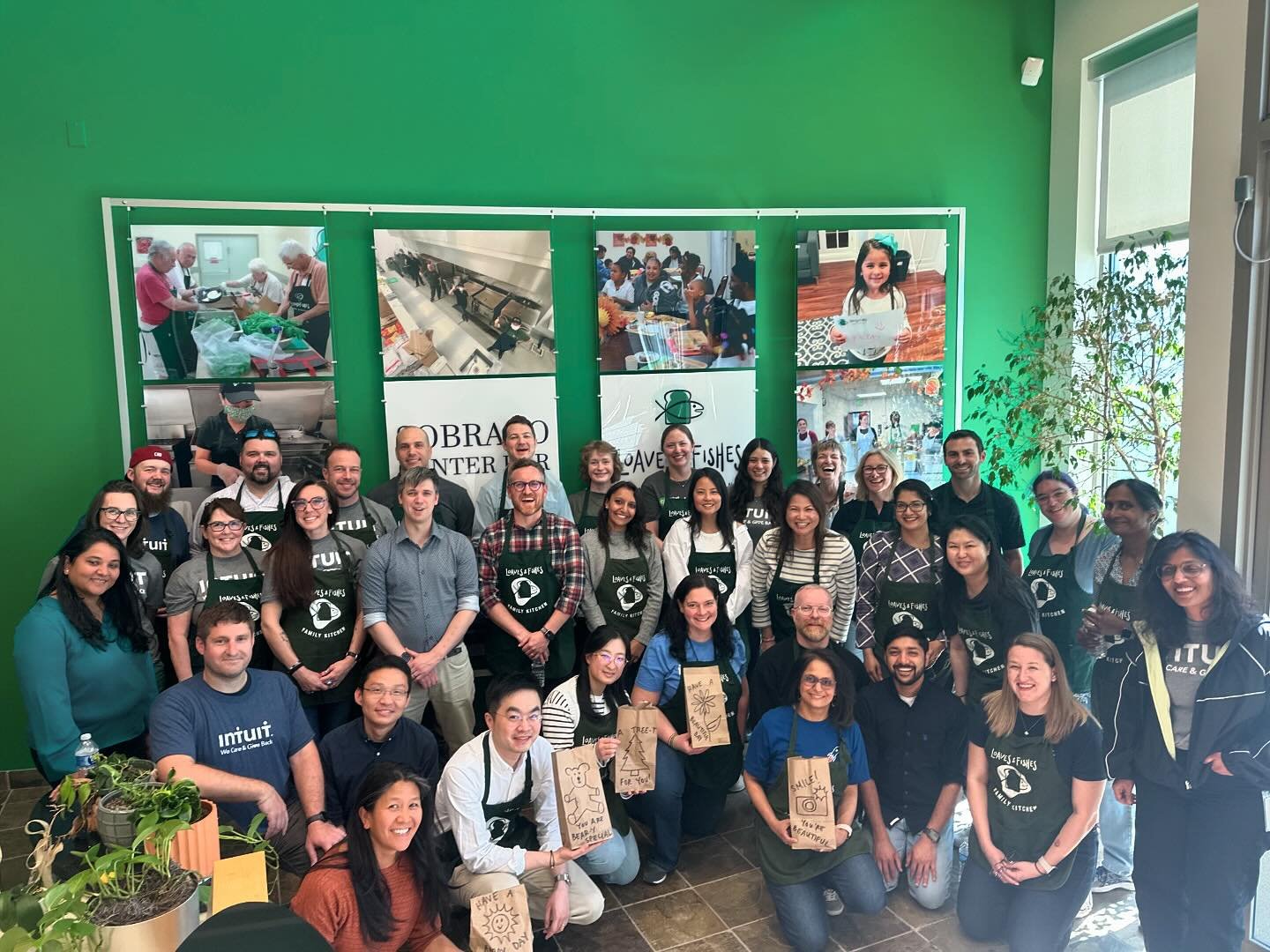 We want to send a huge THANK YOU to the @intuit team, who came out and volunteered to assemble over 1,000 brown bag lunches for our community! We couldn&rsquo;t do it without you, and we appreciate your support of our mission to fight food insecurity