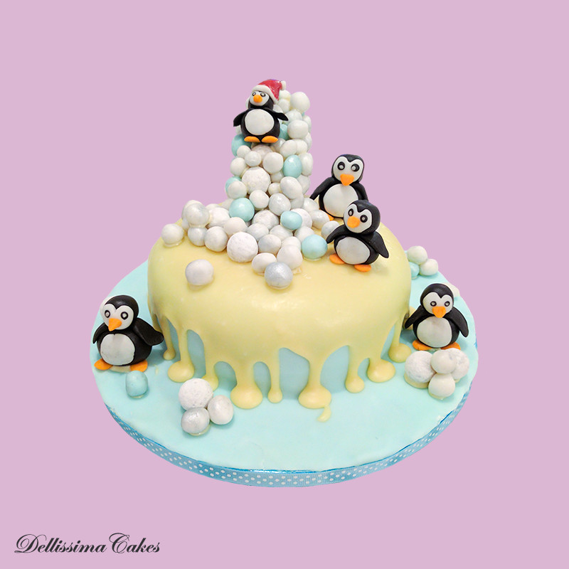 Penguin Christmas Cake