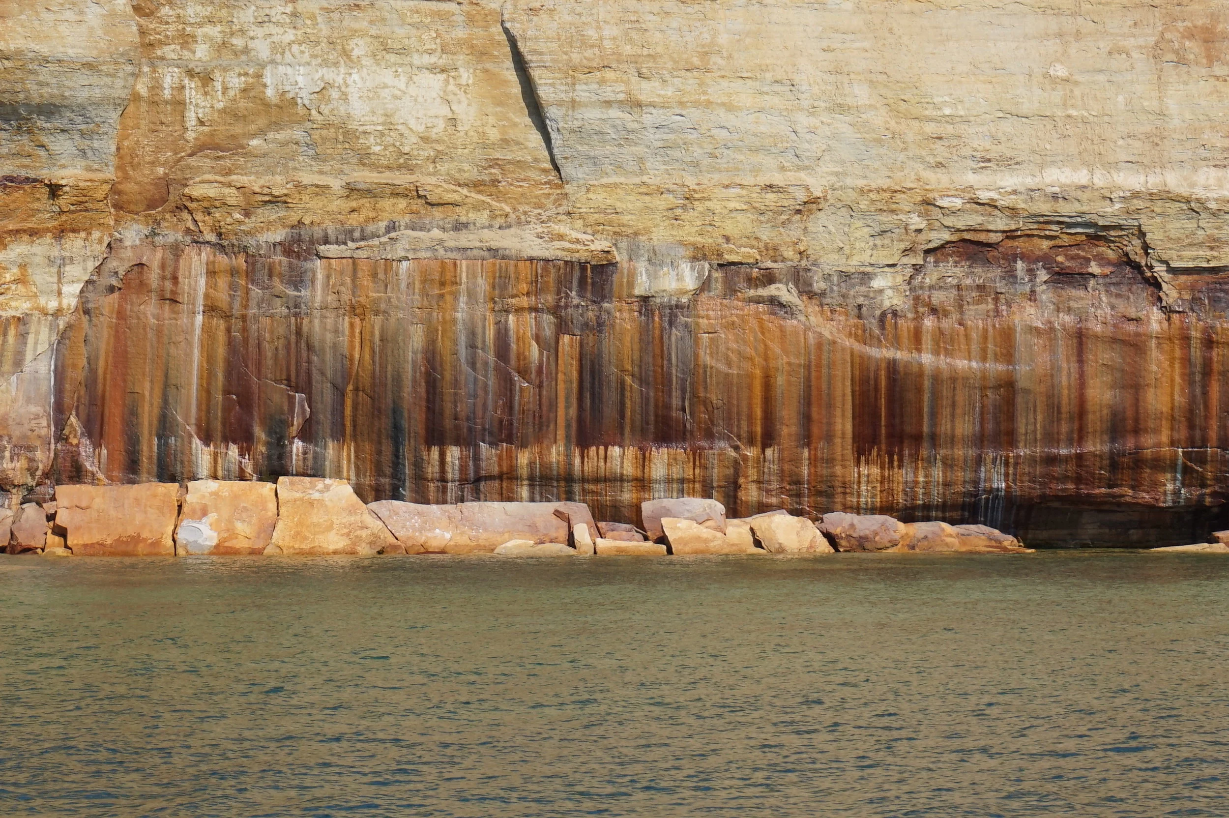  Painted Rocks National Lakeshore, MI 