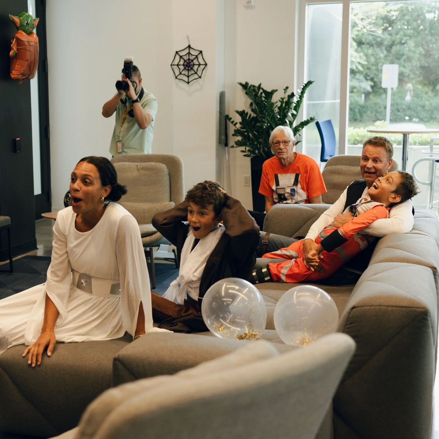 Dedicating an entire post to Camden's Magic Wheelchair reveal reactions. So good, you don't even need to see the costume... just kidding, swipe to the end 🤩😍 

Pure joy. Pure MAGIC! 💫

Thank you Macartney Johnson for leading this incredible Stryke