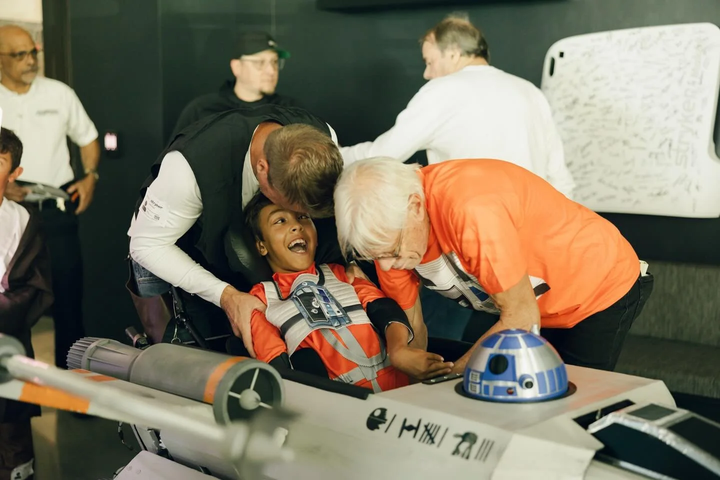 We hope your weekend is as joyous as these moments from Camden&rsquo;s Magic Wheelchair reveal! 😍

#magicwheelchair #wheelchaircostume #cosplay #epicinclusion #disabledjoy starwars