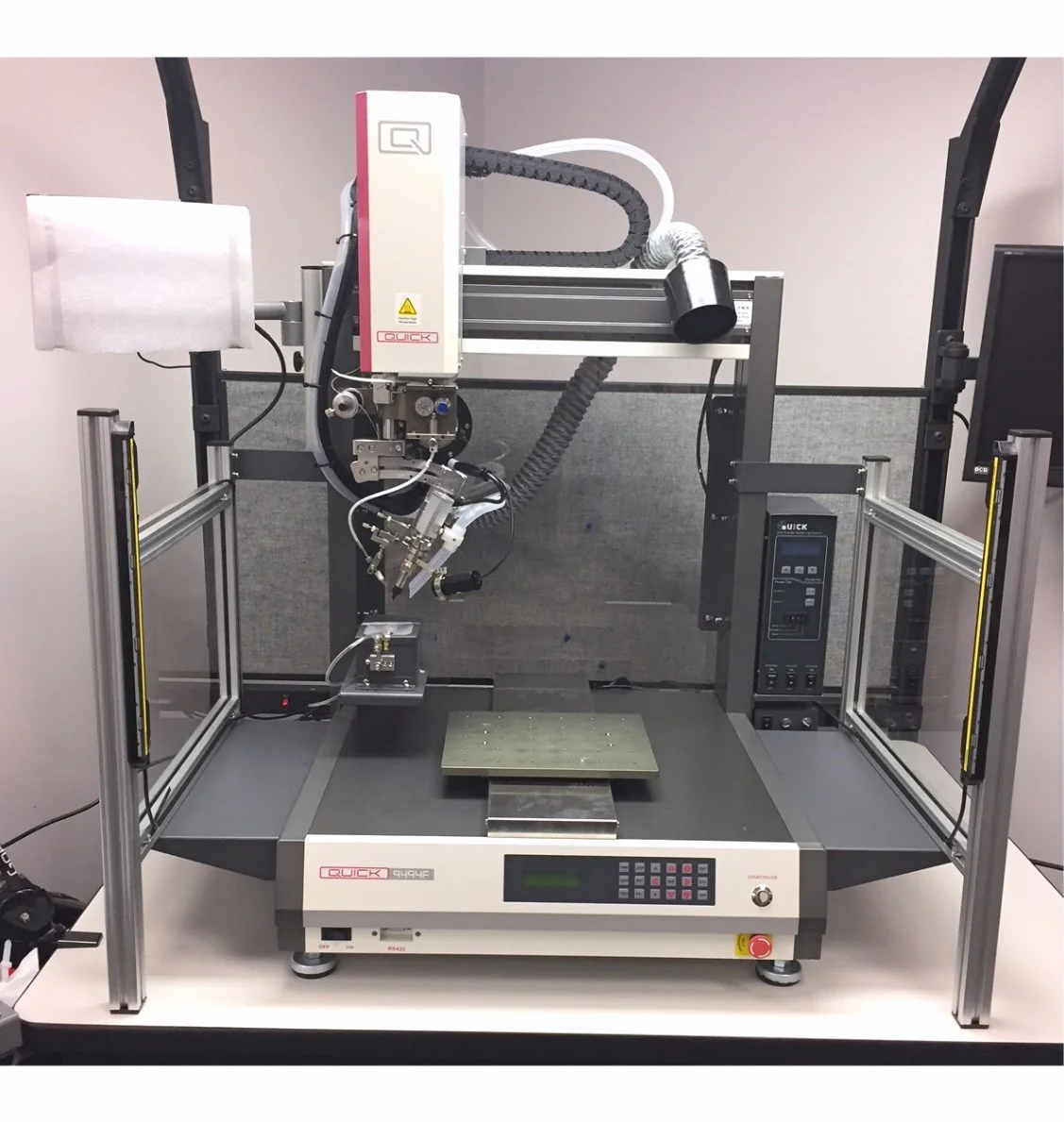 QUICK 9494F Precision Soldering Robot — PROMATION USA