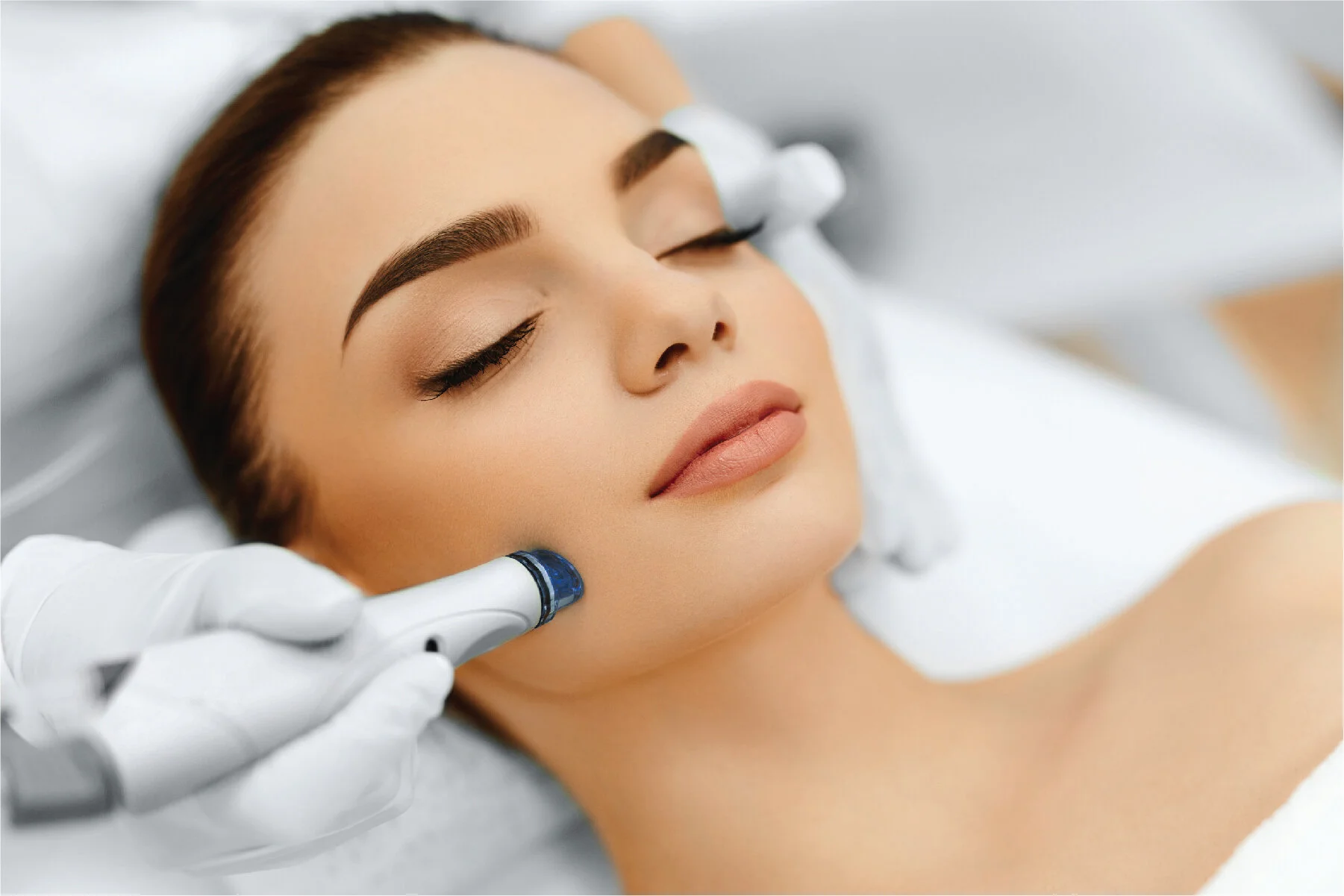 Le Spa Facials and Microdermobrasion.jpg