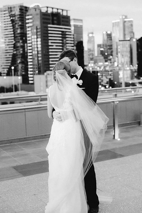 Amanda + Tom      Real Wedding     Luminare    